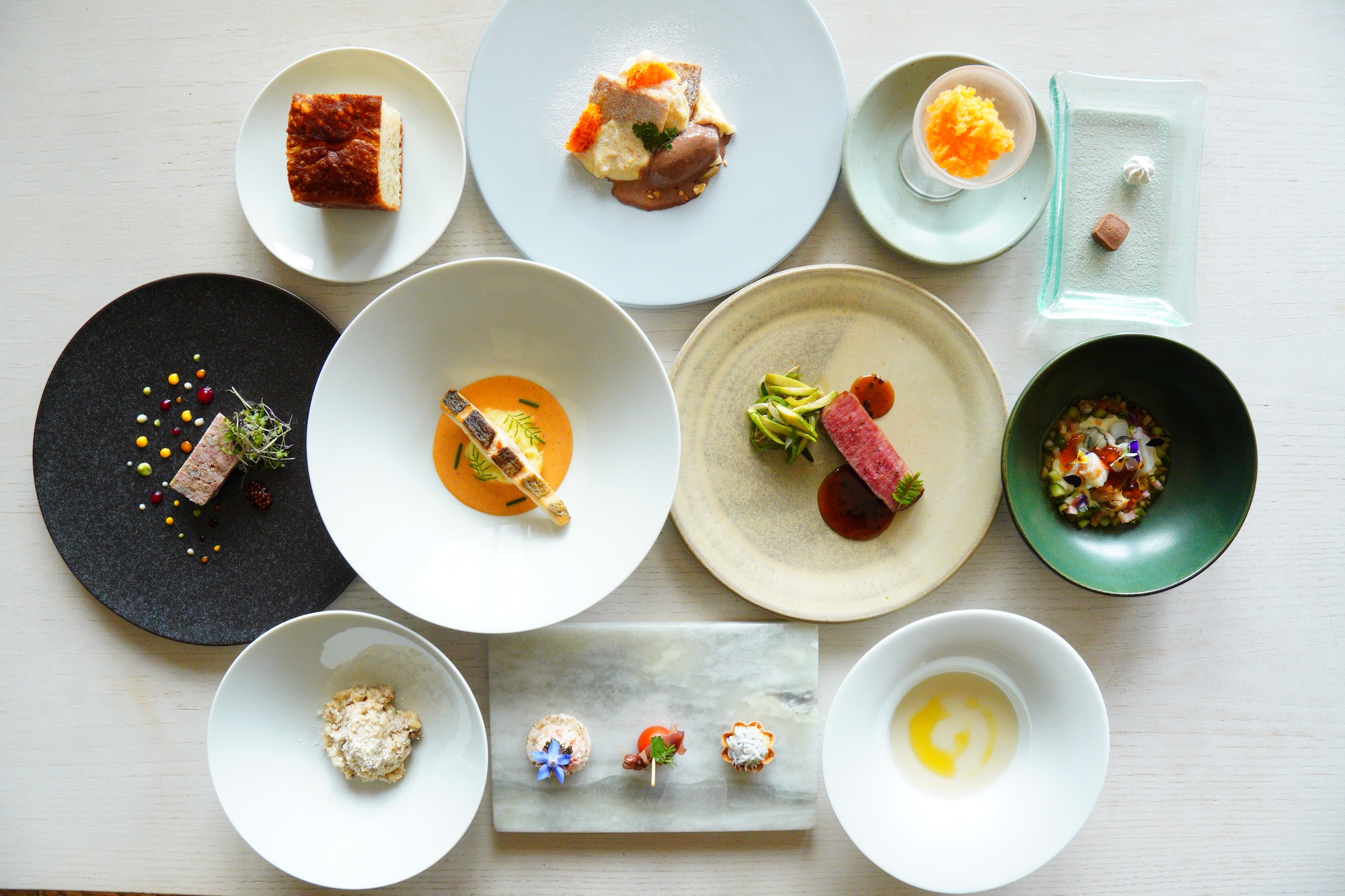 4月10日〜ディナーコースのご案内